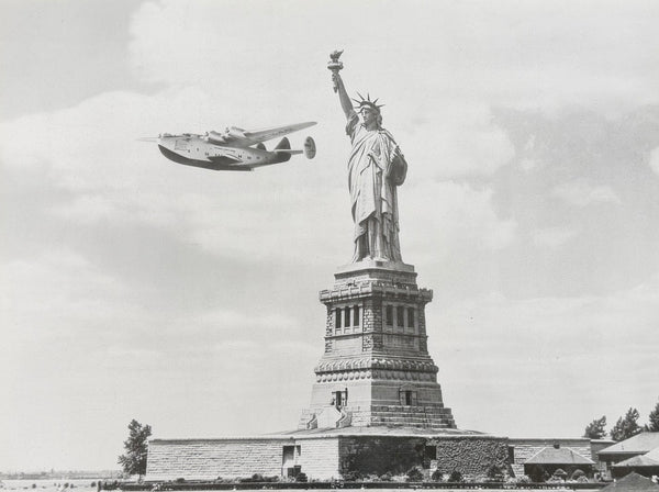 Statue of Liberty exhibition poster - Airplane - New York City - Icon landmark - black white photography - art print